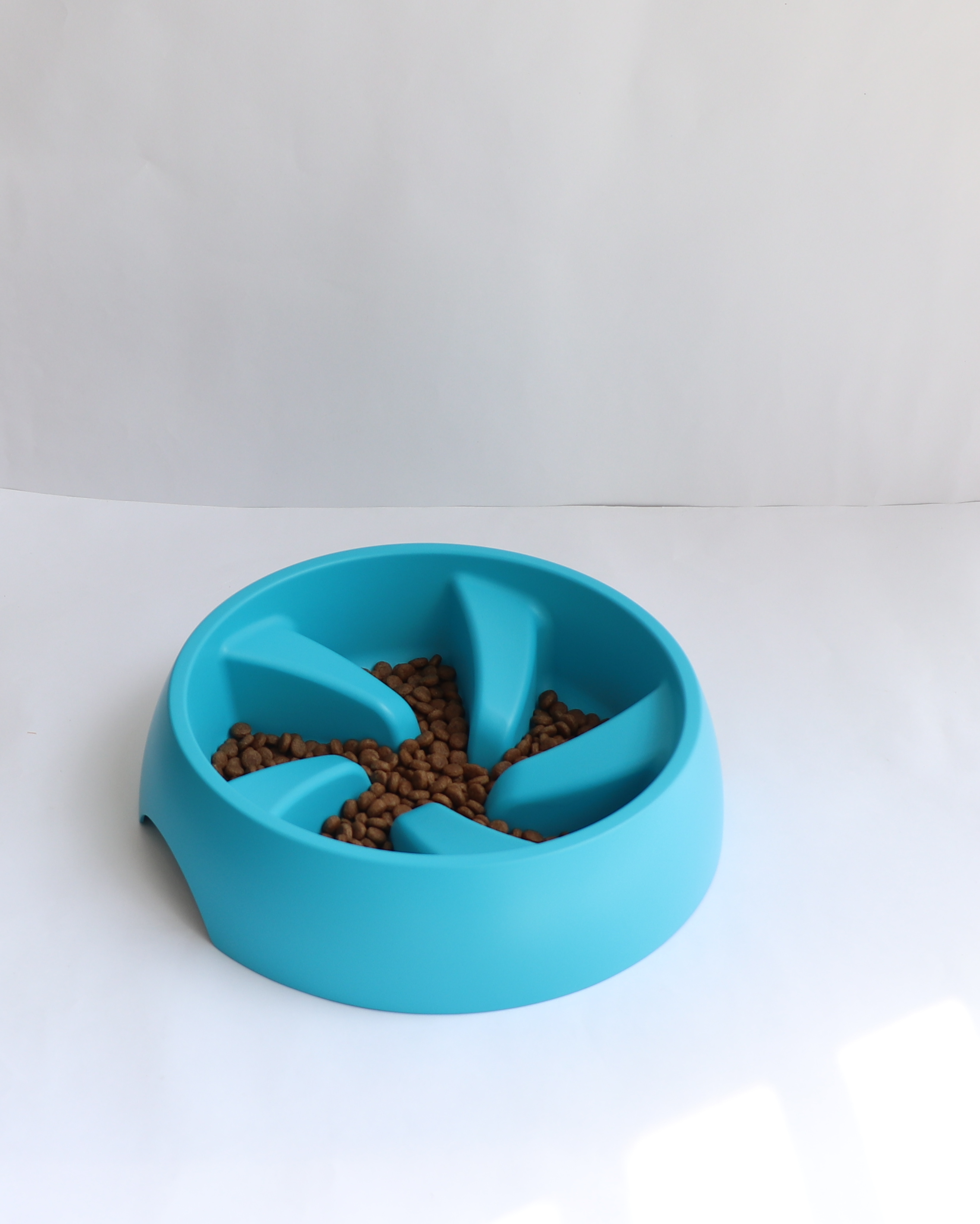 Kzeipio Slow Feeder Dog Bowl, BPA, PVC & Phthalate-Free, POLYESTER, Controlled Eating Duration, Non-Slip Design